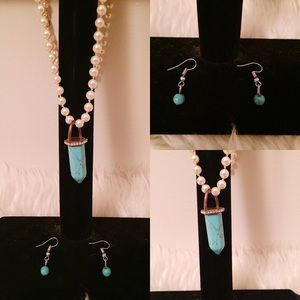 Necklace & earring set